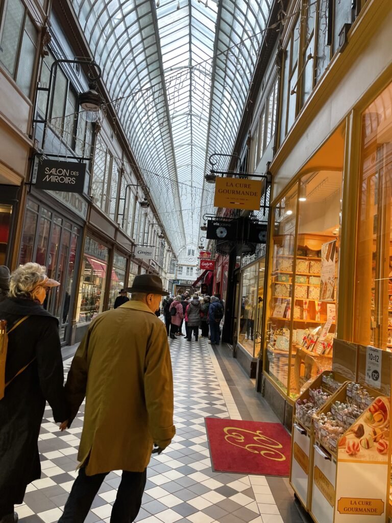 Passage des Panoramas: aesthetic spots in Paris