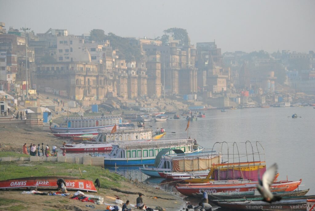 Buildings partially obscured by smog, showcasing the challenges of air pollution in densely populated areas.